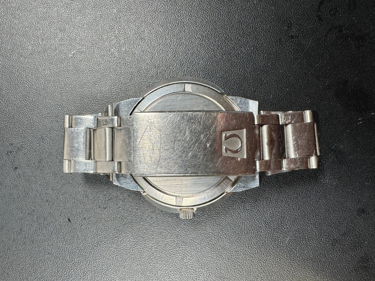 Omega Genève Dynamic Ref. 166.079 Day/Date Stainless Steel