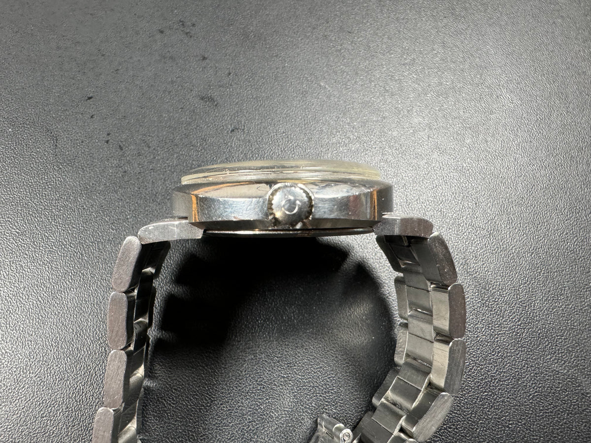 Omega Genève Dynamic Ref. 166.079 Day/Date Stainless Steel