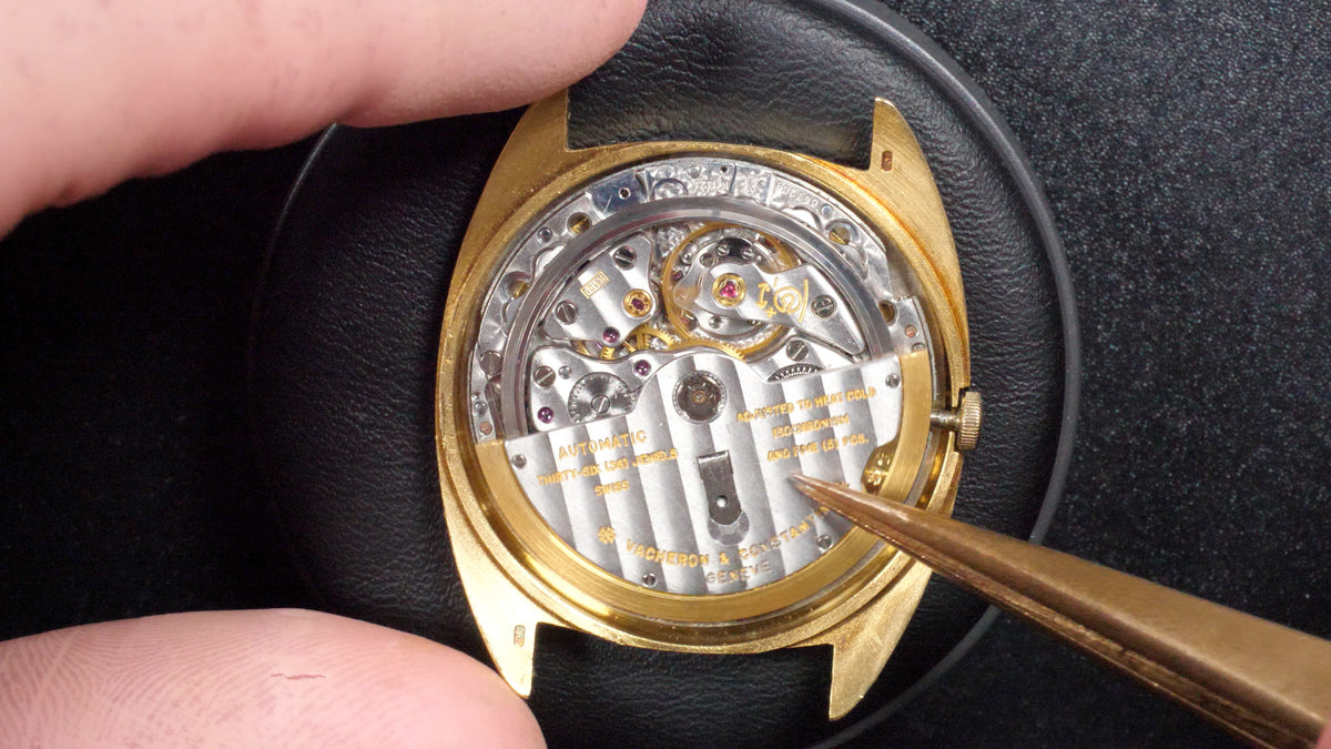 Vacheron Constantin Vintage Automatic Ref 2020Q 18k Yellow Cal. K1121 Poinçon de Genève