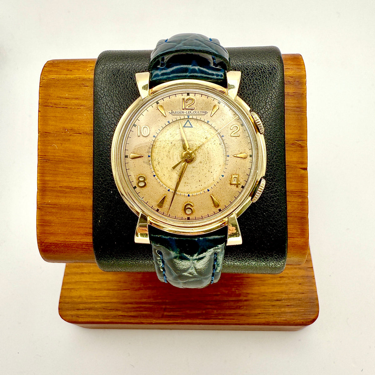 Jaeger-LeCoultre Memovox Alarm cal. K814 10K Gold Filled Dial Fancy Lug