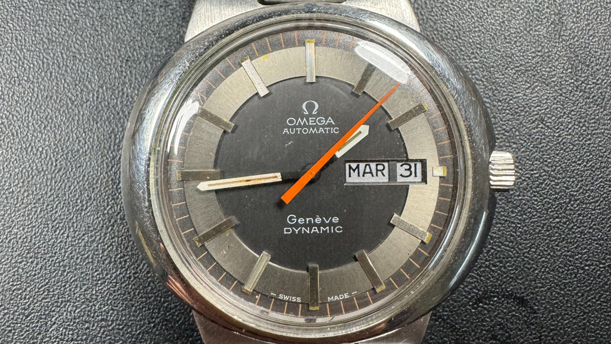 Omega Genève Dynamic Ref. 166.079 Tag/Datum Edelstahl